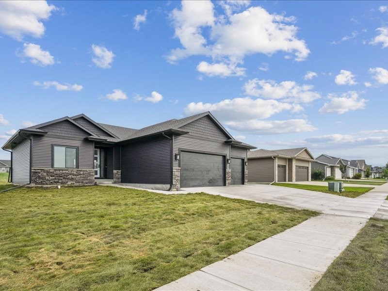 804 Windam Drive Solon IA 52333