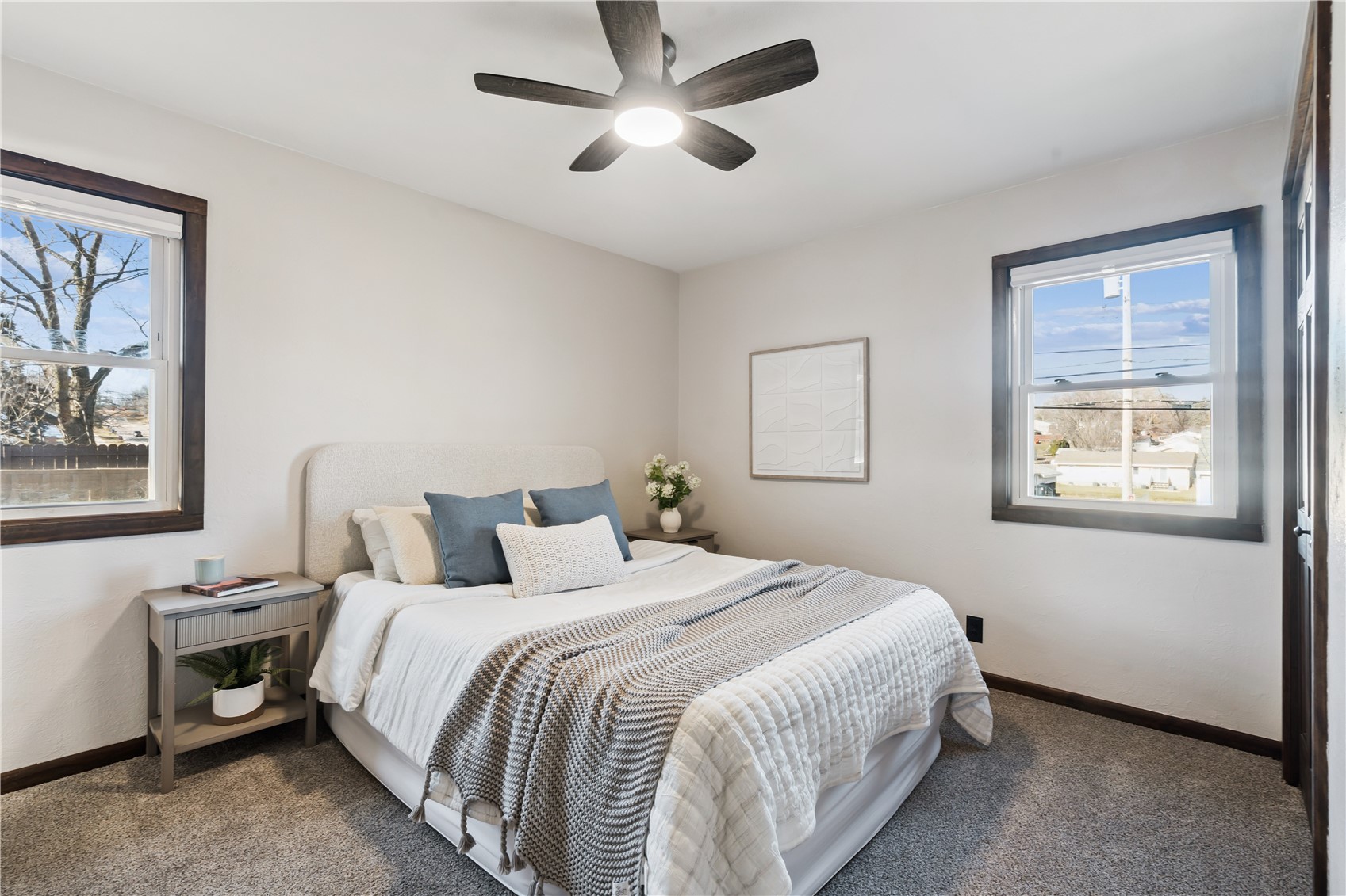 1536 Woodside Drive NW Cedar Rapids IA 52405