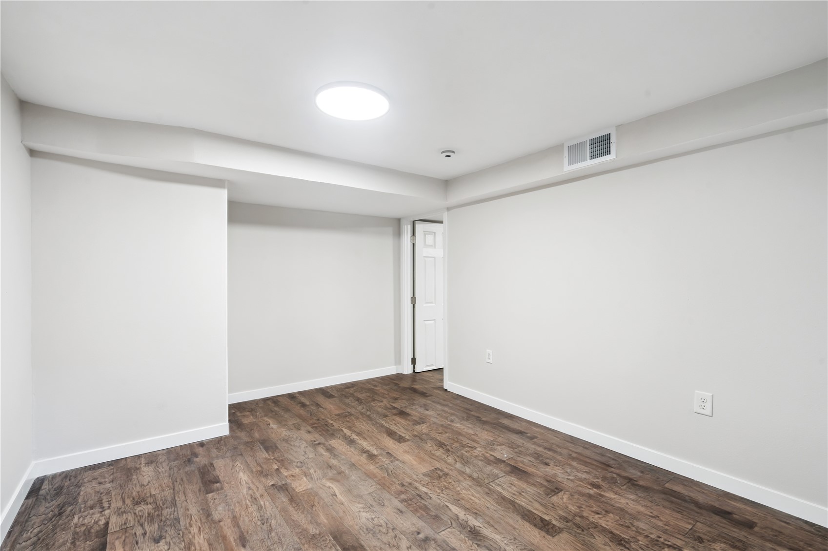 1536 Woodside Drive NW Cedar Rapids IA 52405