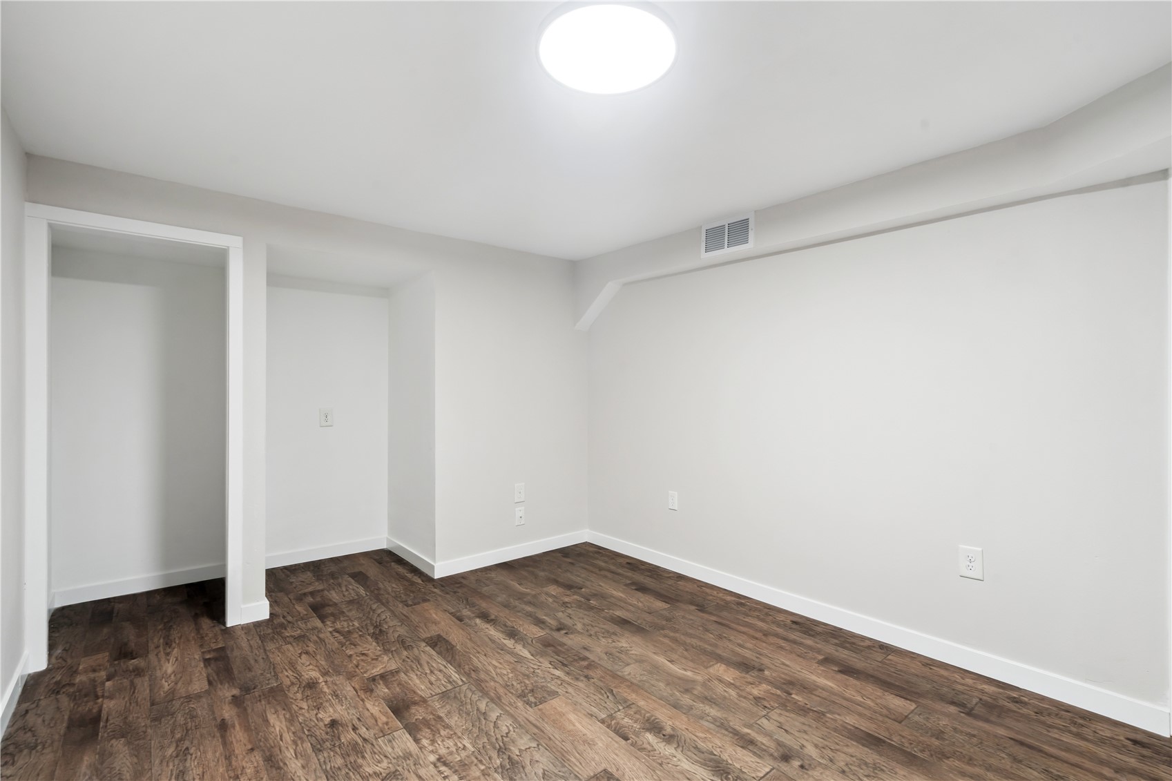 1536 Woodside Drive NW Cedar Rapids IA 52405