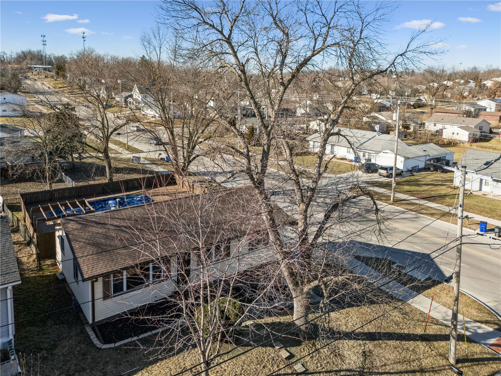 1536 Woodside Drive NW Cedar Rapids IA 52405