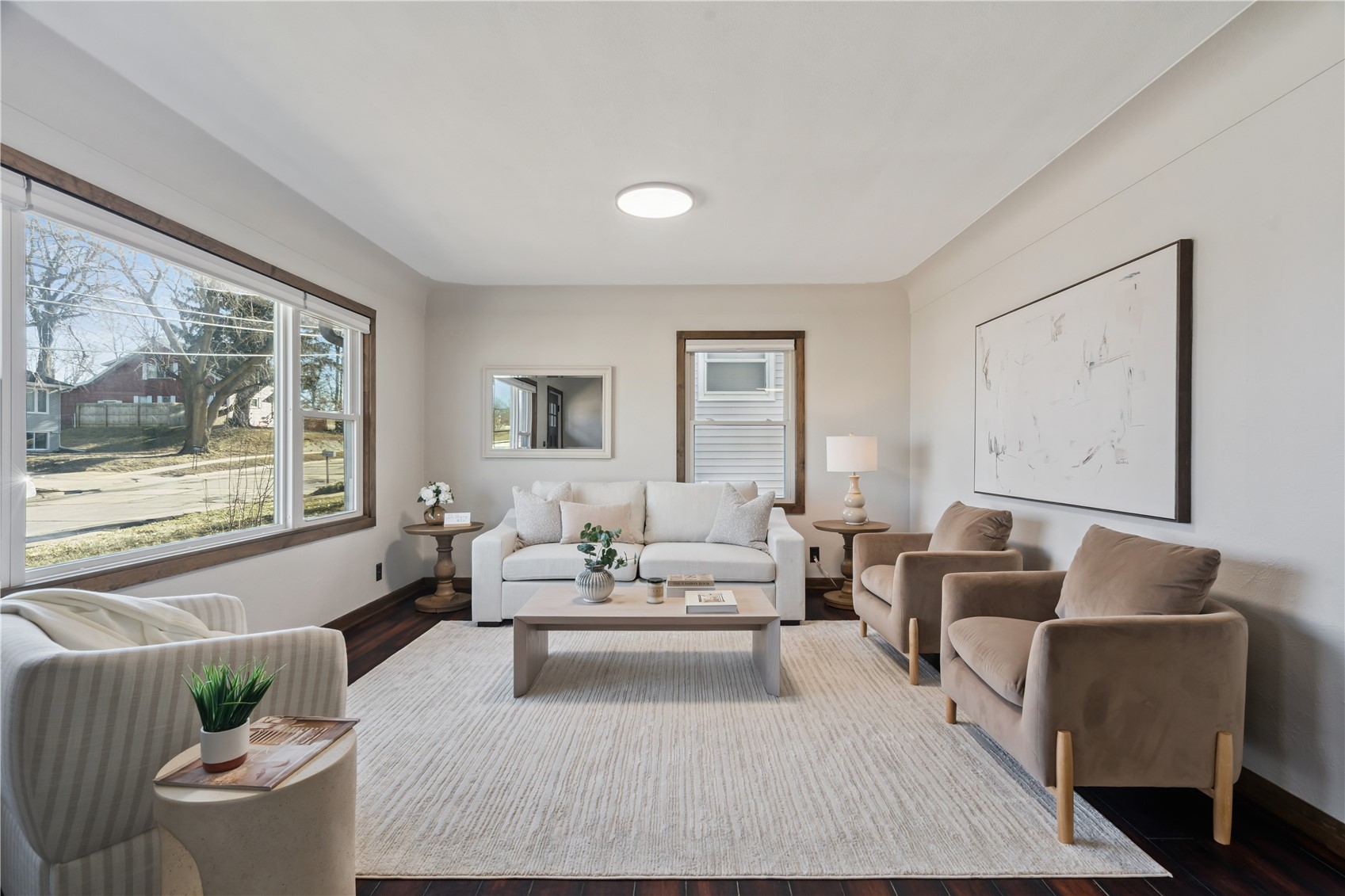 1536 Woodside Drive NW Cedar Rapids IA 52405