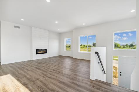 1000 S 11th Avenue Washington IA 52353