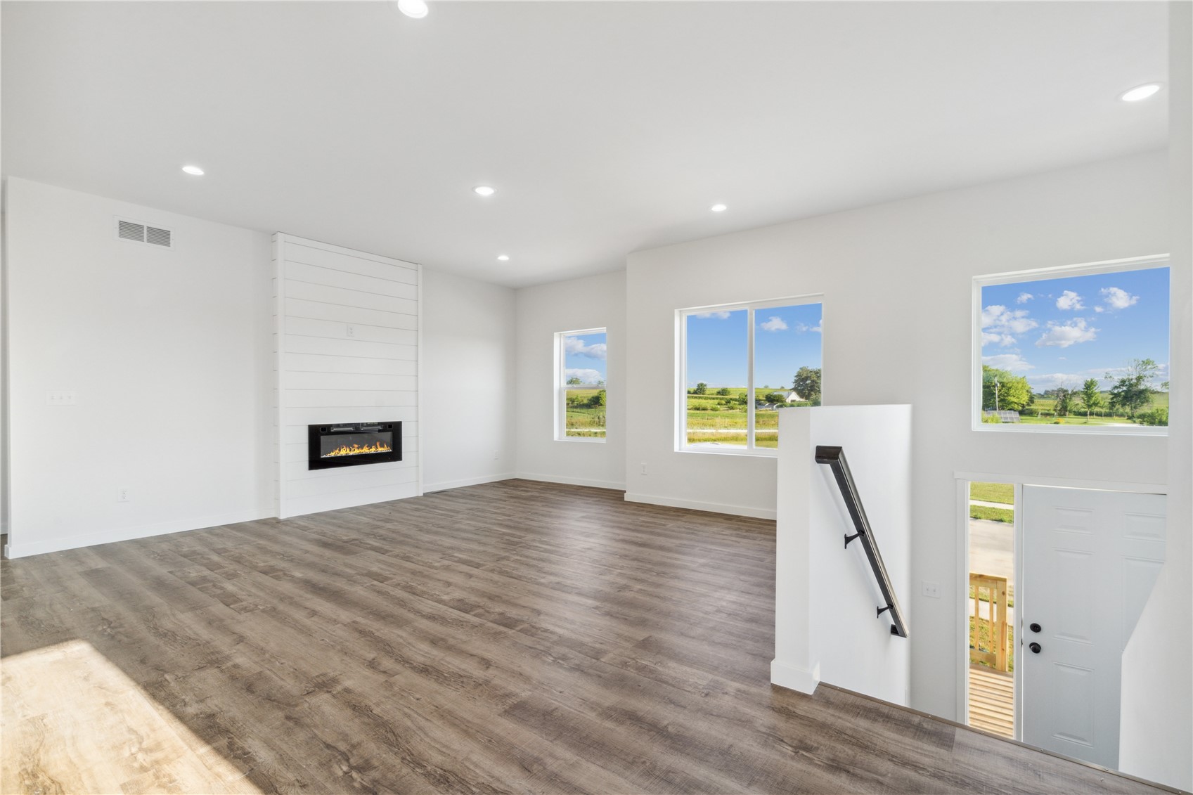 1000 S 11th Avenue Washington IA 52353