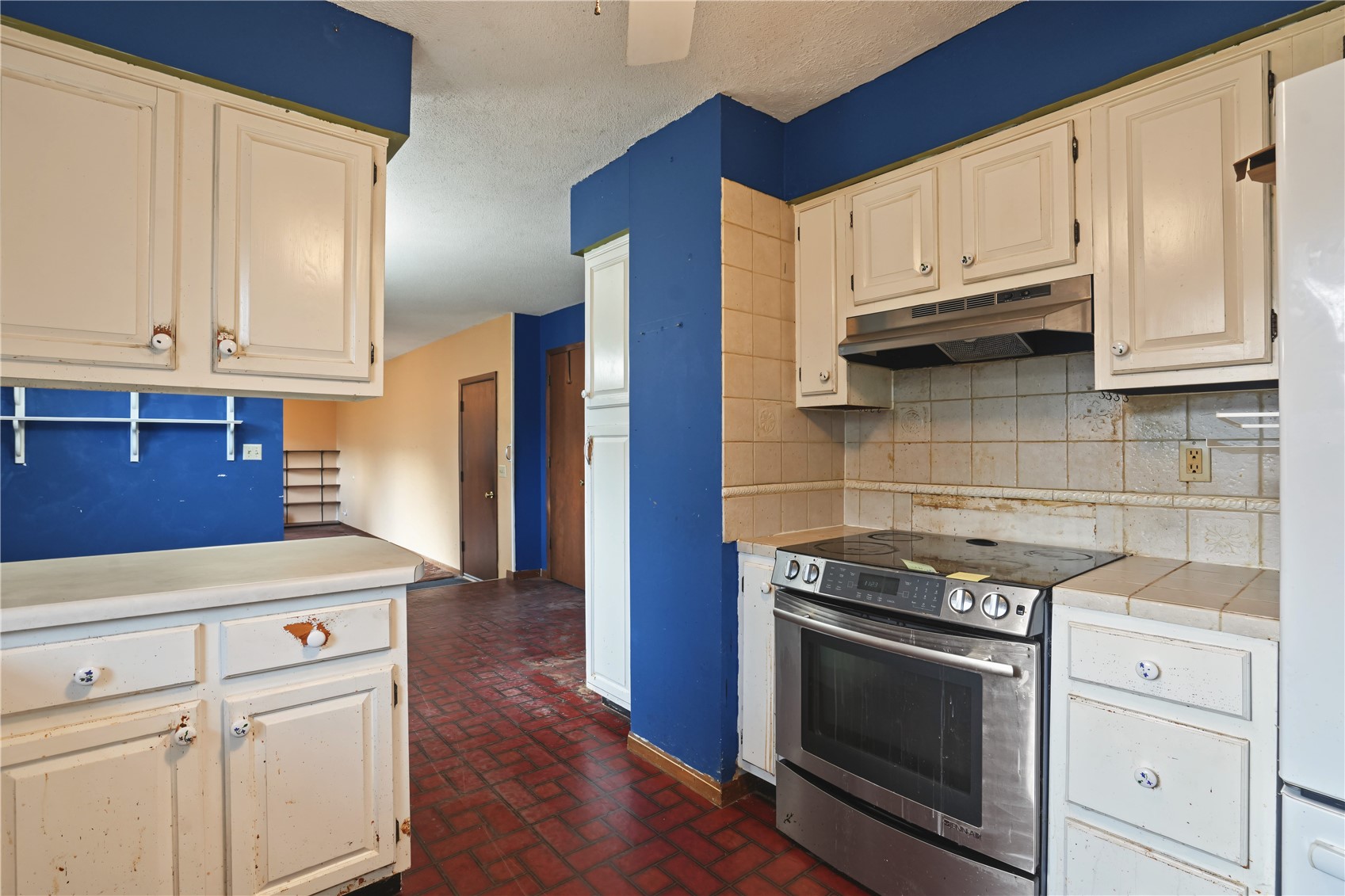 2815 Glen Elm NE Cedar Rapids IA 52402