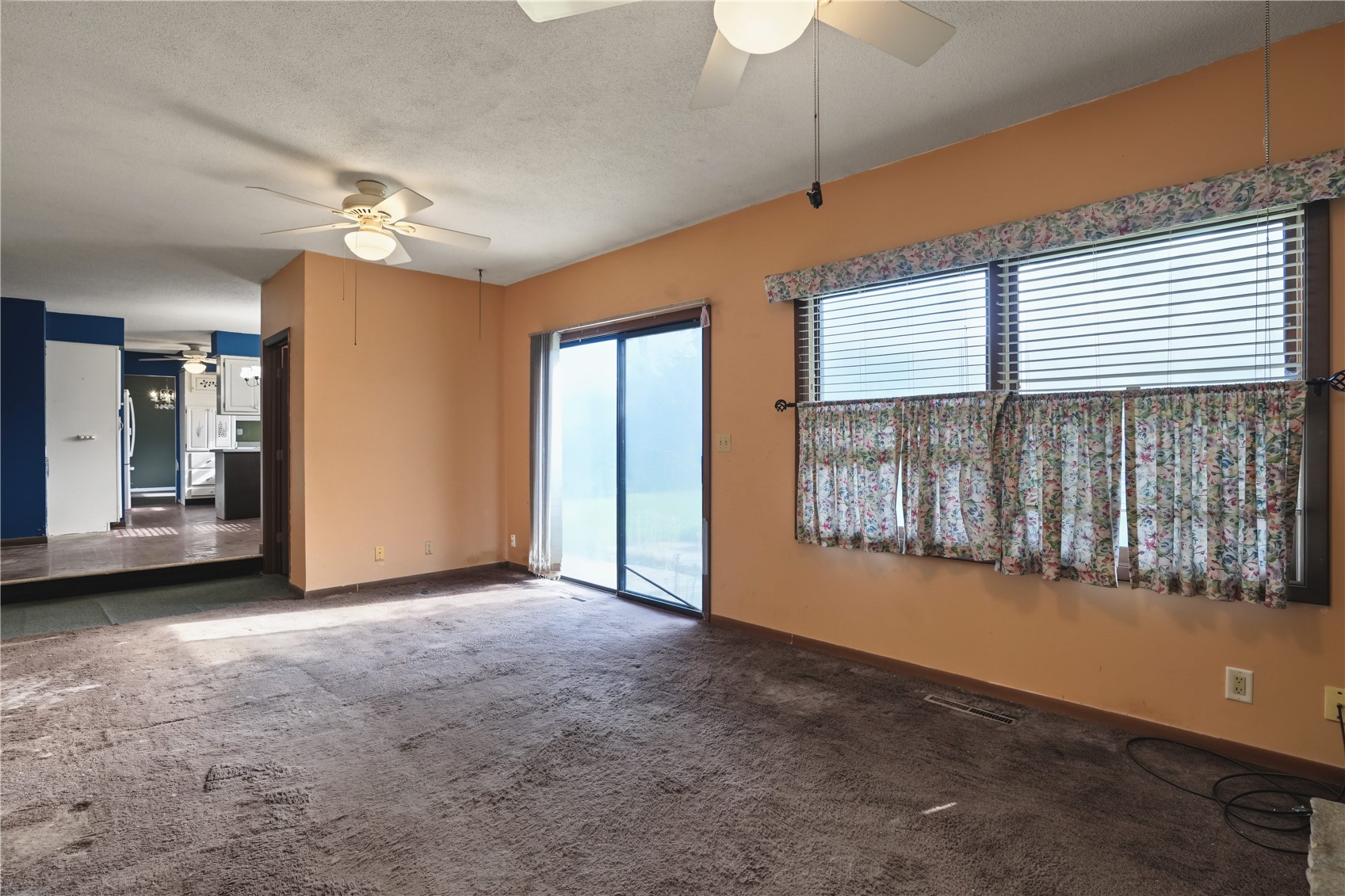2815 Glen Elm NE Cedar Rapids IA 52402