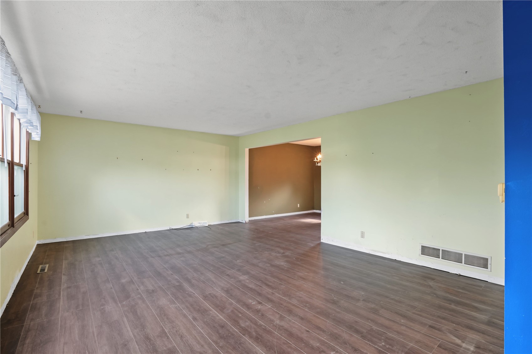 2815 Glen Elm NE Cedar Rapids IA 52402
