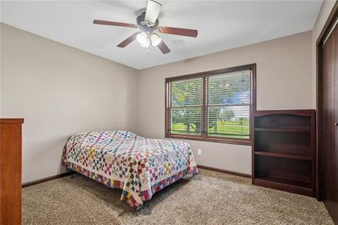 470 Irish Court Marion IA 52302