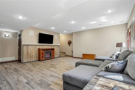 470 Irish Court Marion IA 52302