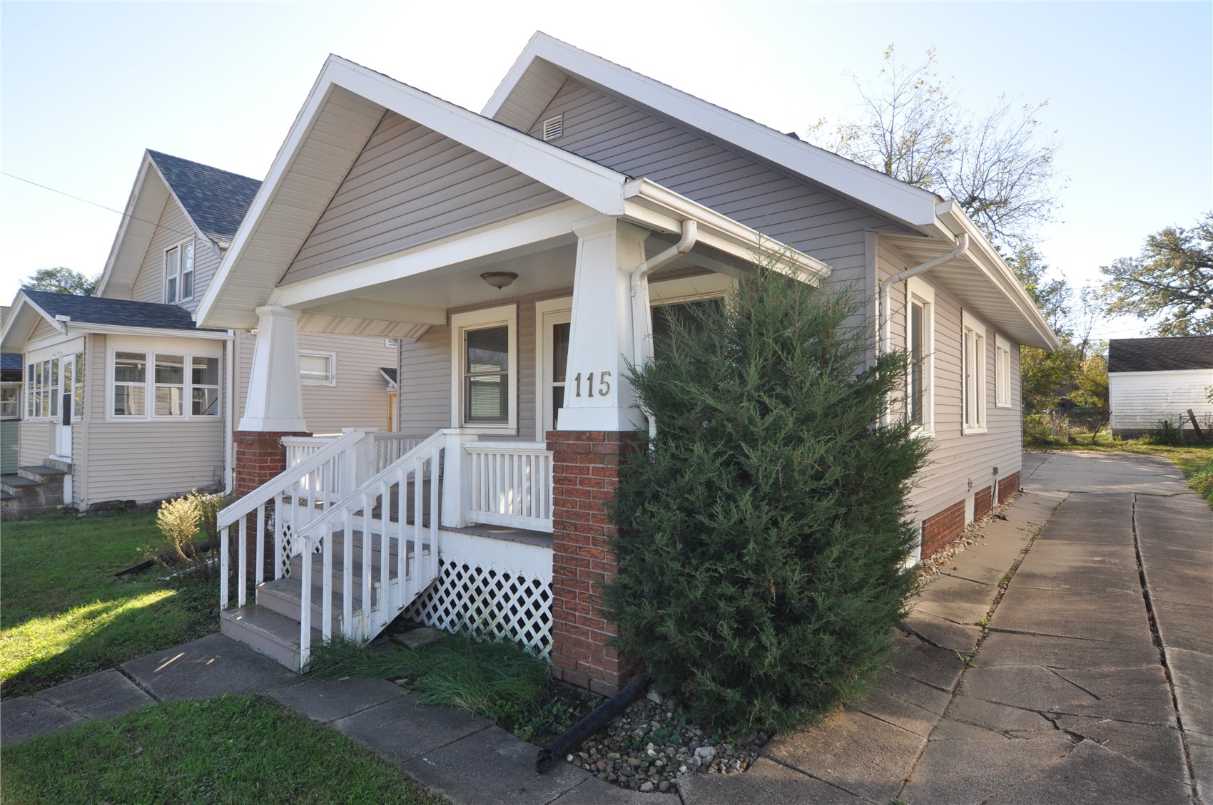 115 27th St Drive Cedar Rapids IA 52403