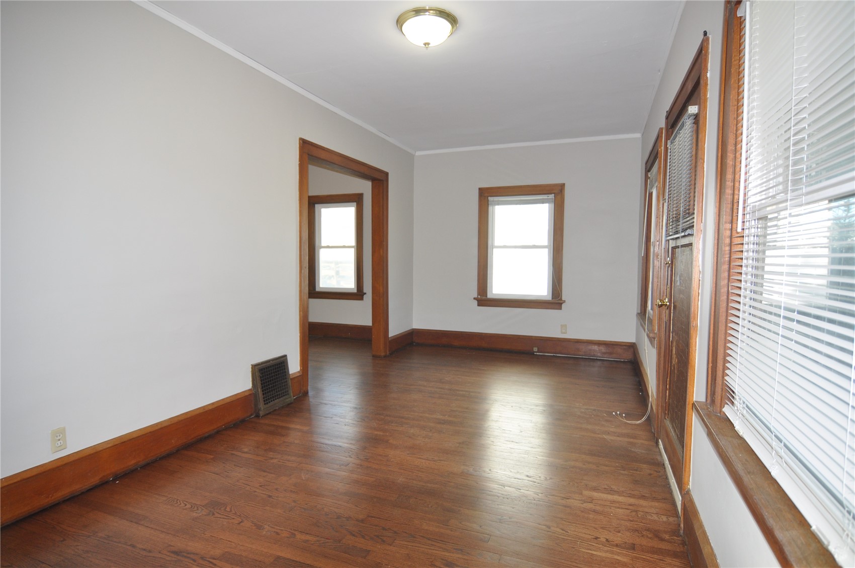 115 27th St Drive Cedar Rapids IA 52403