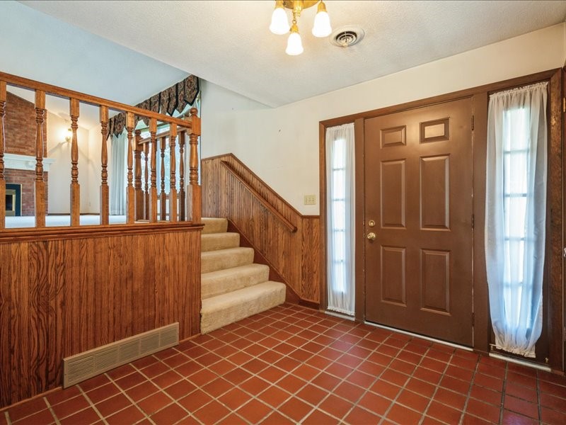 270 Tomahawk Trail SE Cedar Rapids IA 52403