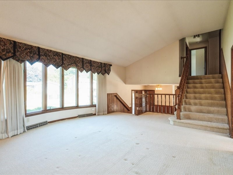 270 Tomahawk Trail SE Cedar Rapids IA 52403