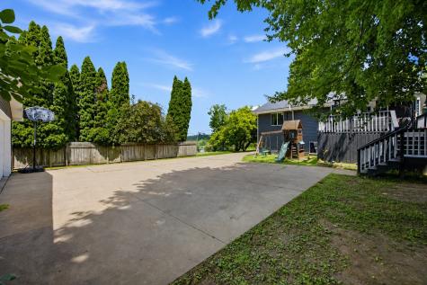 2154 26th Street NW Cedar Rapids IA 52405