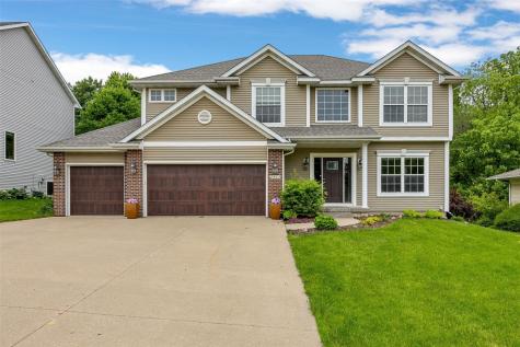 2812 Broken Woods Drive Coralville IA 52241