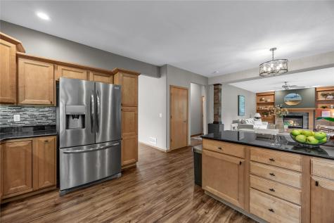 2812 Broken Woods Drive Coralville IA 52241