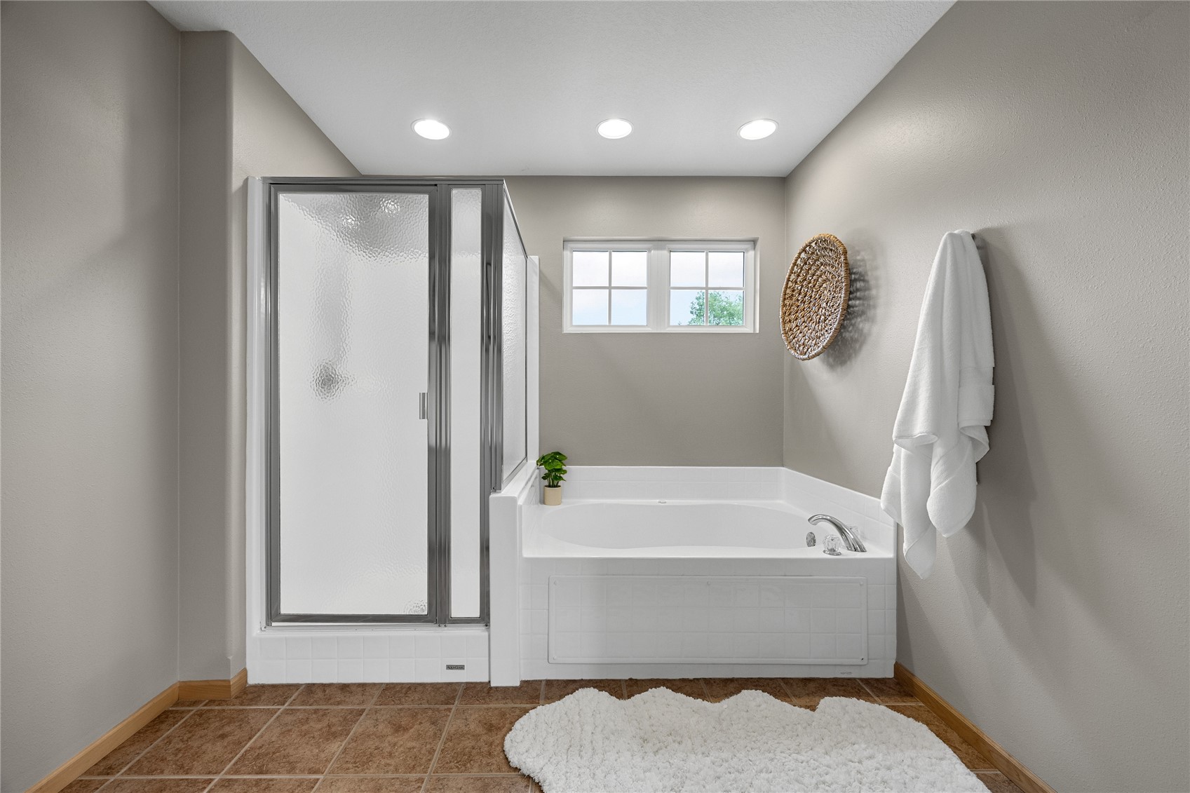 2812 Broken Woods Drive Coralville IA 52241