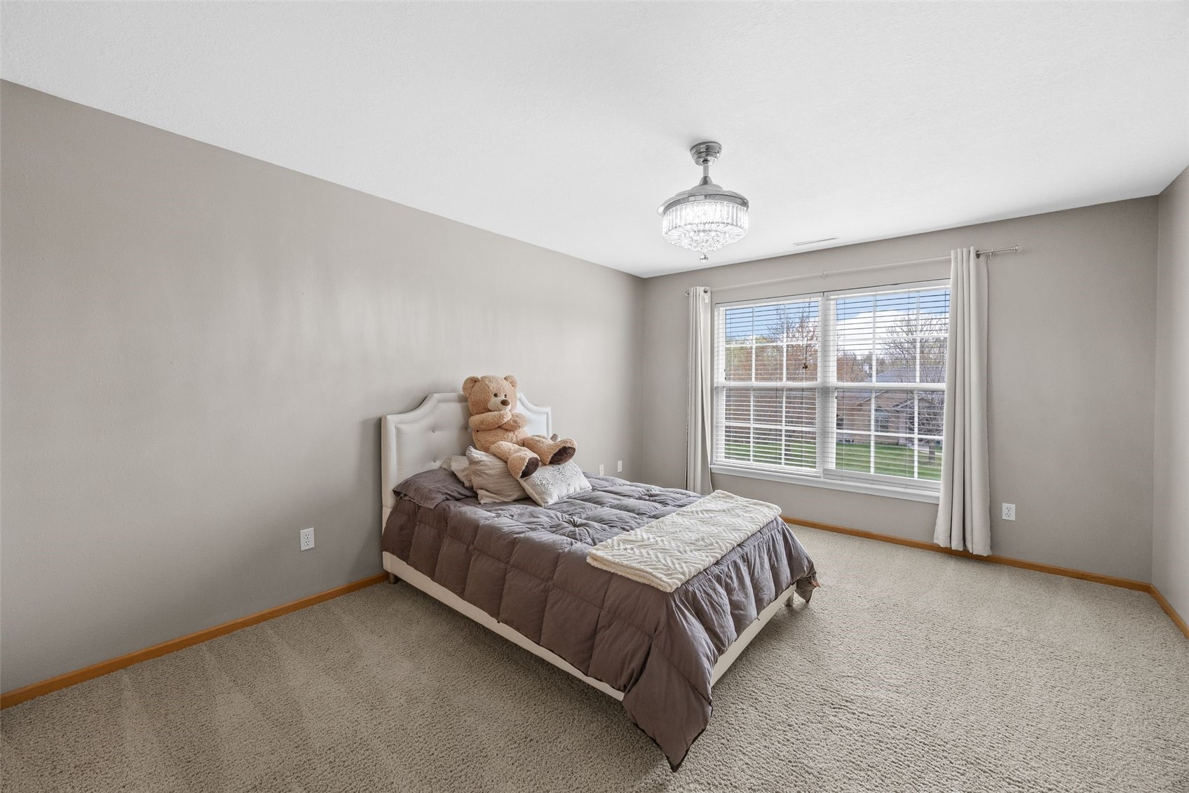 2812 Broken Woods Drive Coralville IA 52241