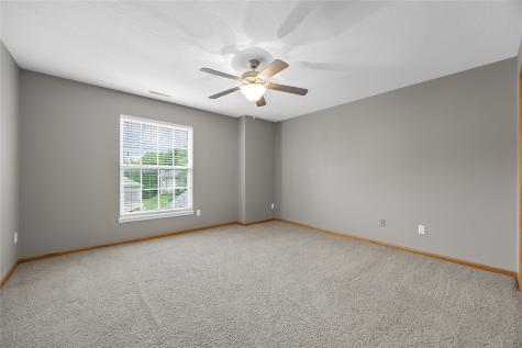 2812 Broken Woods Drive Coralville IA 52241