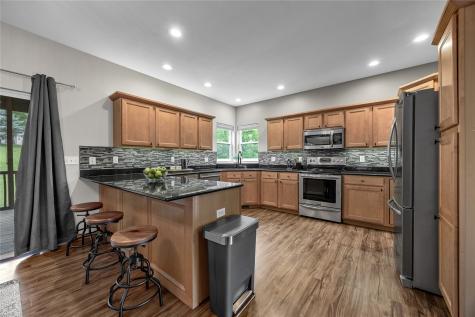 2812 Broken Woods Drive Coralville IA 52241