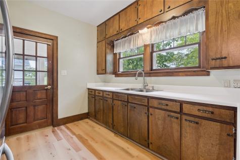 4021 10th Street Marion IA 52302