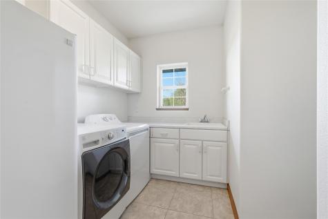 6500 White Gate Court Marion IA 52302
