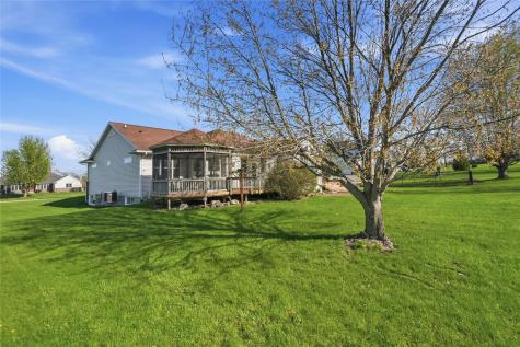 6500 White Gate Court Marion IA 52302