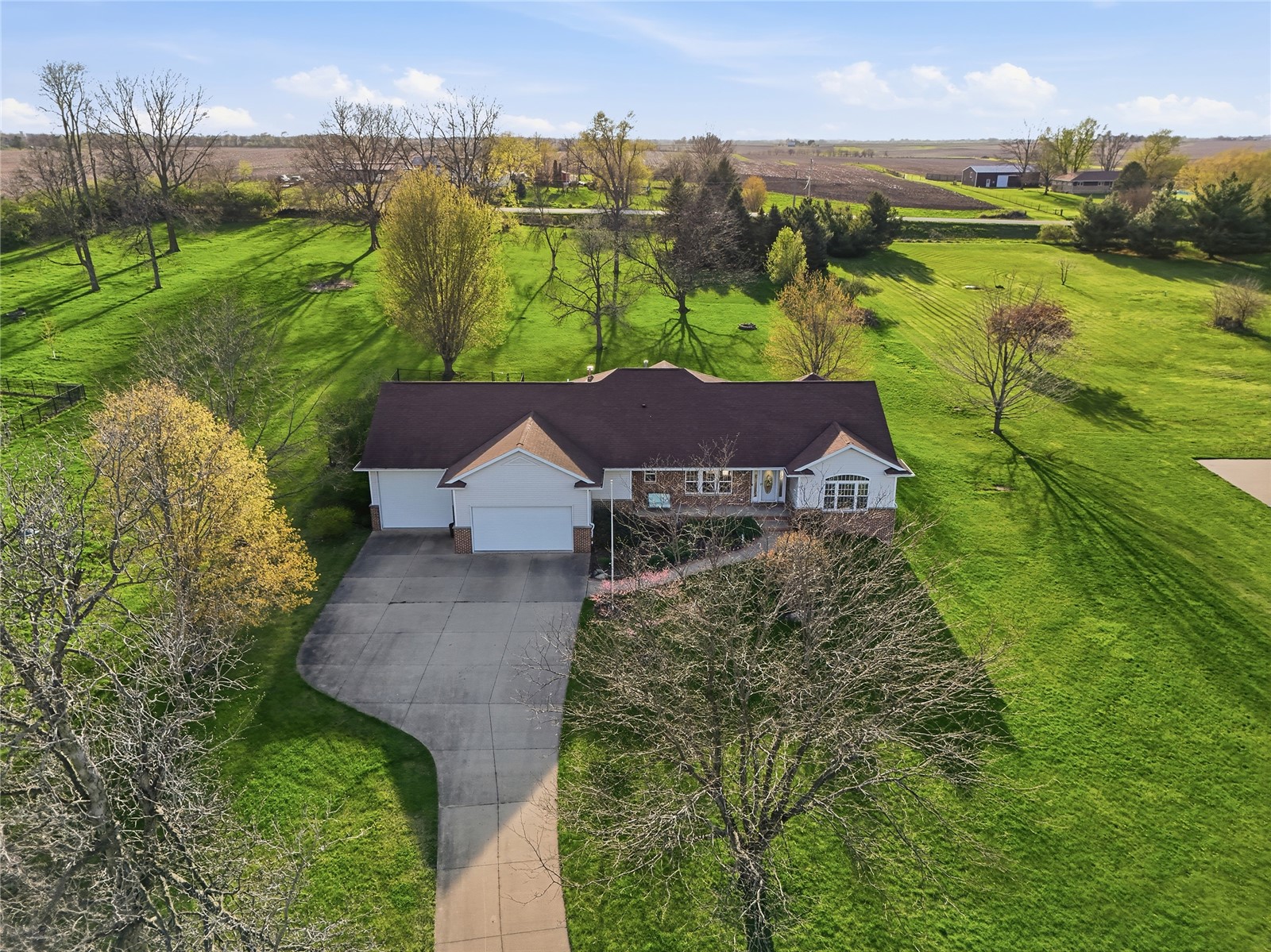 6500 White Gate Court Marion IA 52302