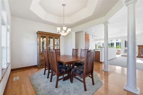 6500 White Gate Court Marion IA 52302