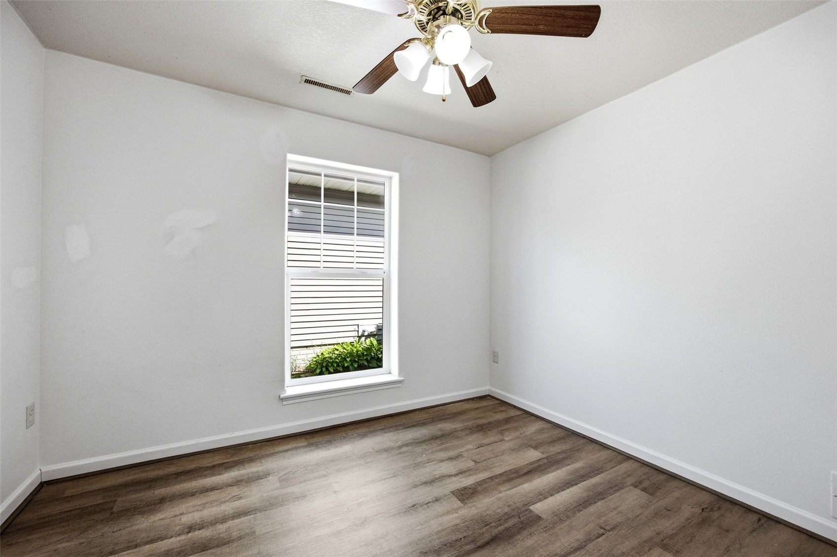1542 Dickenson Lane Iowa City IA 52240