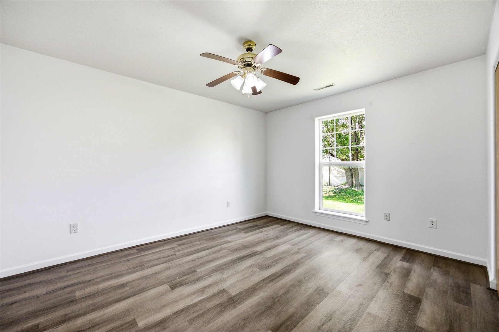 1542 Dickenson Lane Iowa City IA 52240
