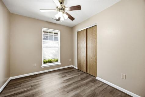 1542 Dickenson Lane Iowa City IA 52240