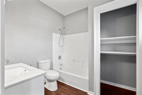 611 3rd Avenue NE Independence IA 50644