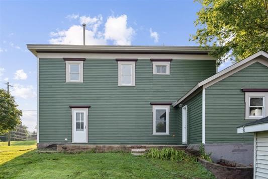 611 3rd Avenue NE Independence IA 50644