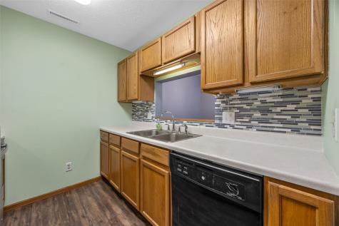 1220 44th Street Marion IA 52302