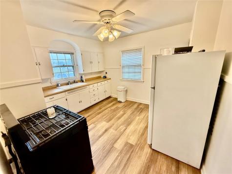 2926 C Avenue NE Cedar Rapids IA 52402