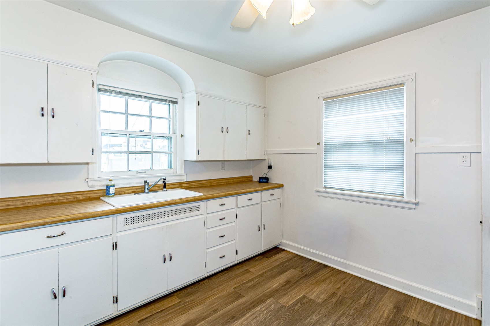 2926 C Avenue NE Cedar Rapids IA 52402