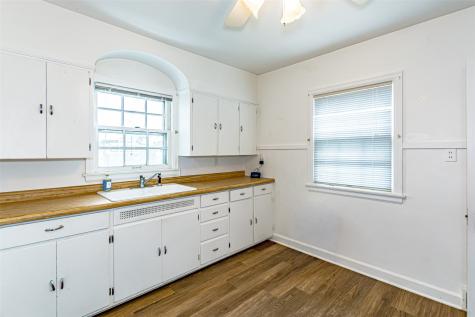 2926 C Avenue NE Cedar Rapids IA 52402