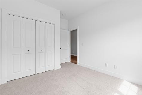 284 Pine Grove Lane Iowa City IA 52246