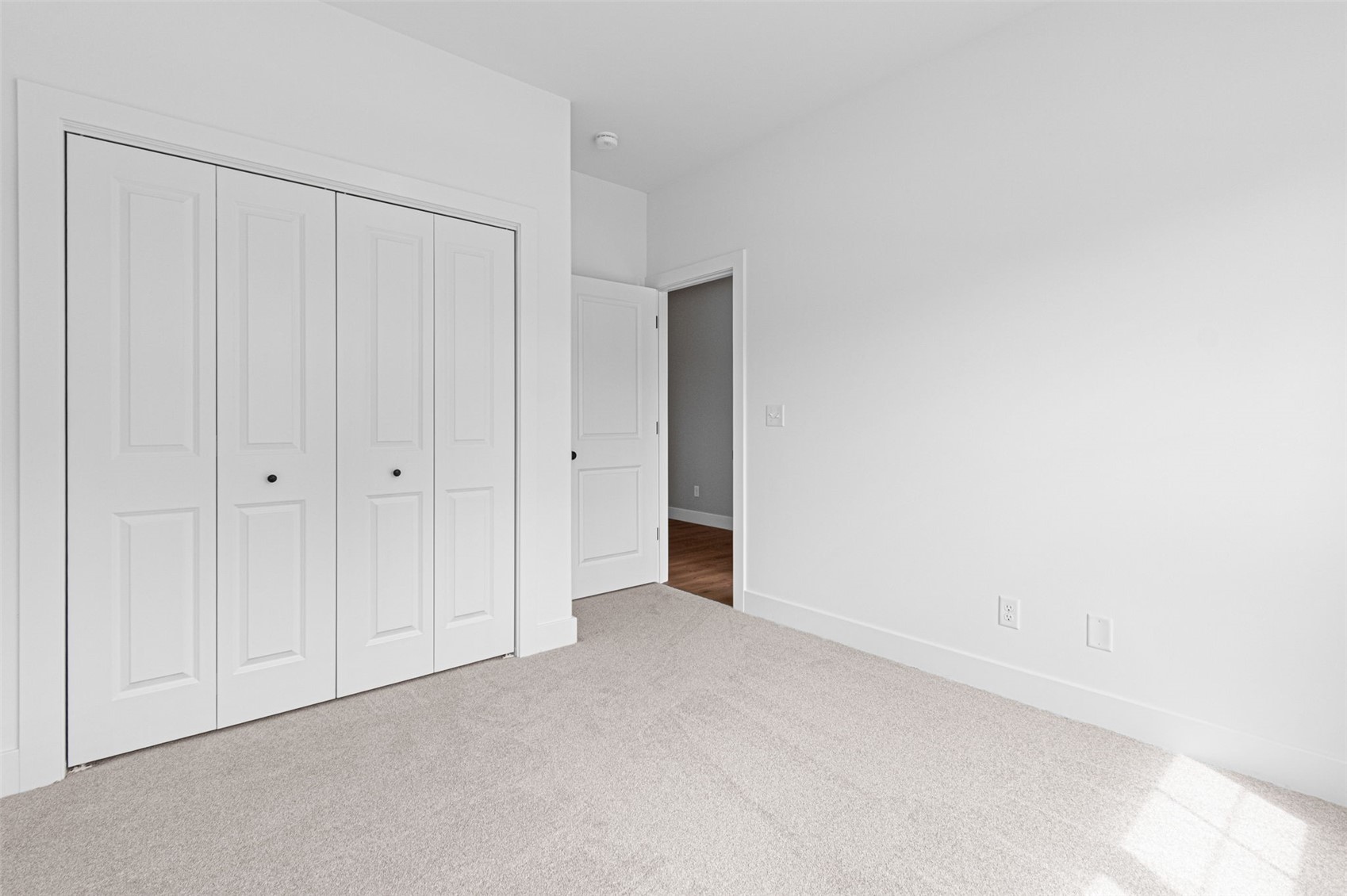 284 Pine Grove Lane Iowa City IA 52246