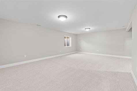 284 Pine Grove Lane Iowa City IA 52246