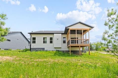 284 Pine Grove Lane Iowa City IA 52246