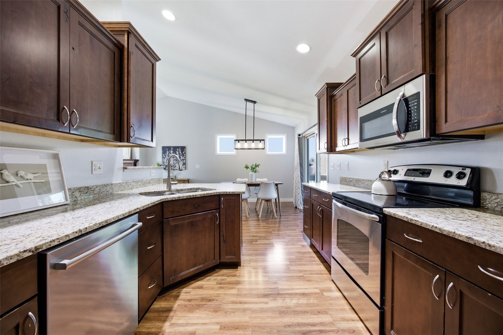 19 Eversull Lane Iowa City IA 52245