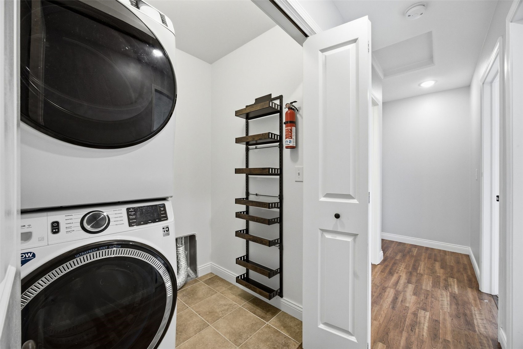 19 Eversull Lane Iowa City IA 52245