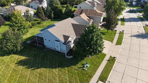 19 Eversull Lane Iowa City IA 52245