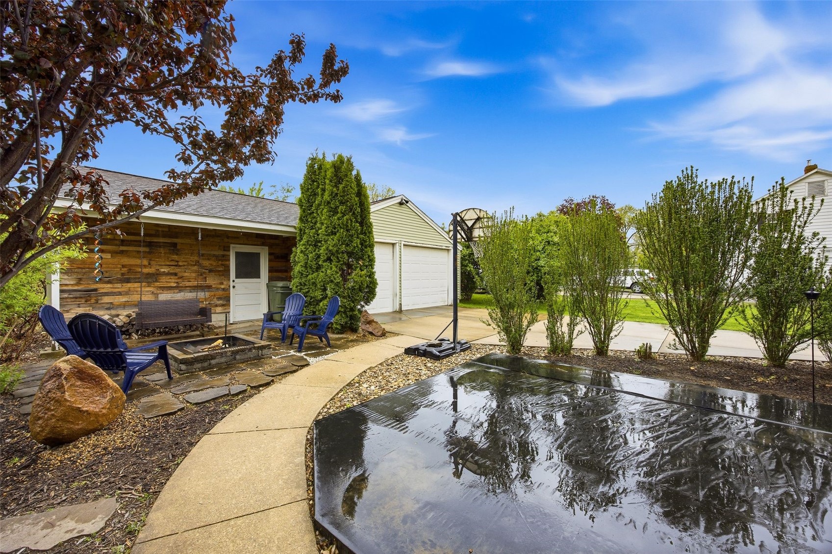4410 F Street Amana IA 52203
