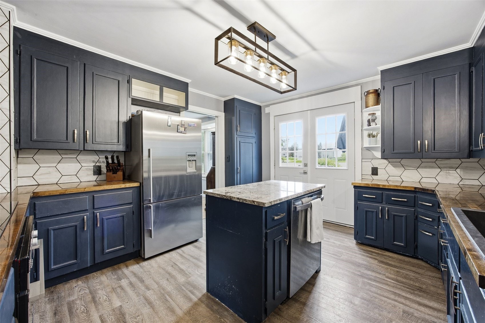 4410 F Street Amana IA 52203