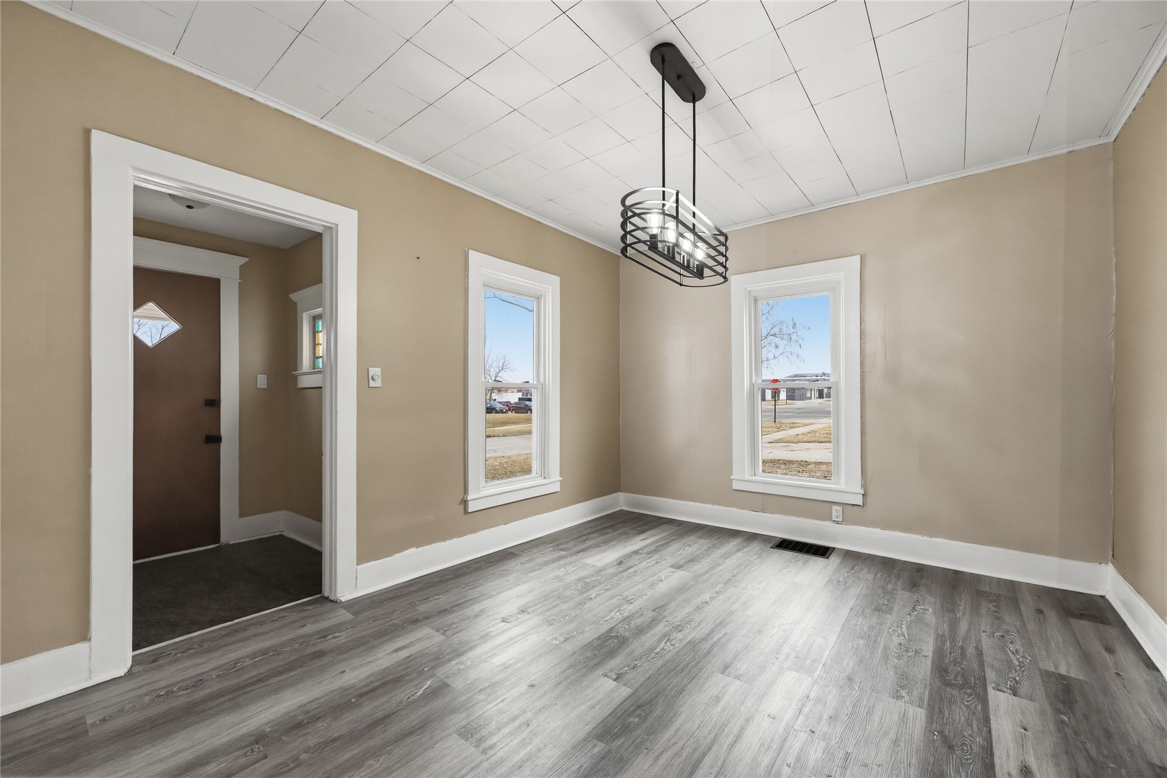 580 9th Street Marion IA 52302
