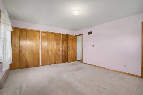 901 Mckinley Avenue Lowden IA 52255