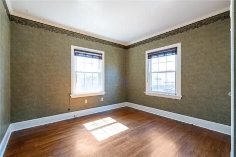 217 23rd Street Drive Cedar Rapids IA 52403